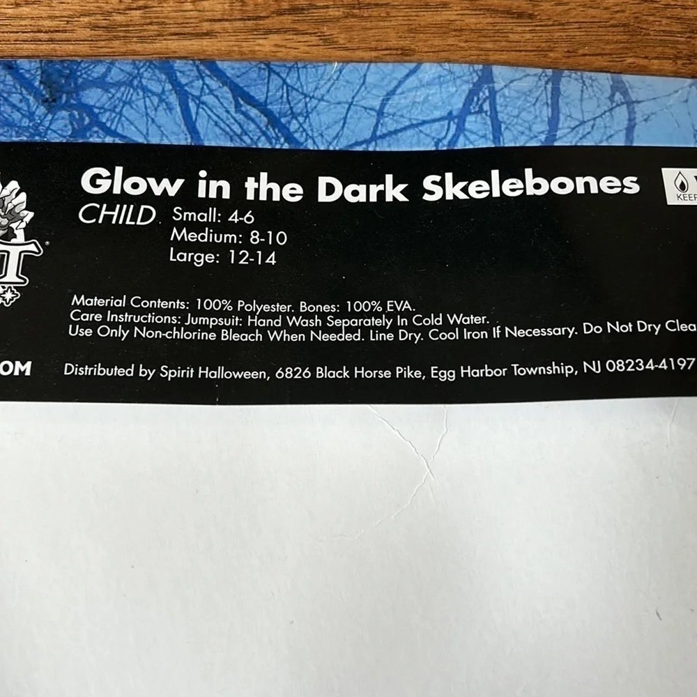Spirit Halloween Kids Glow in the Dark Skelebones Skeleton Costume Size Large
